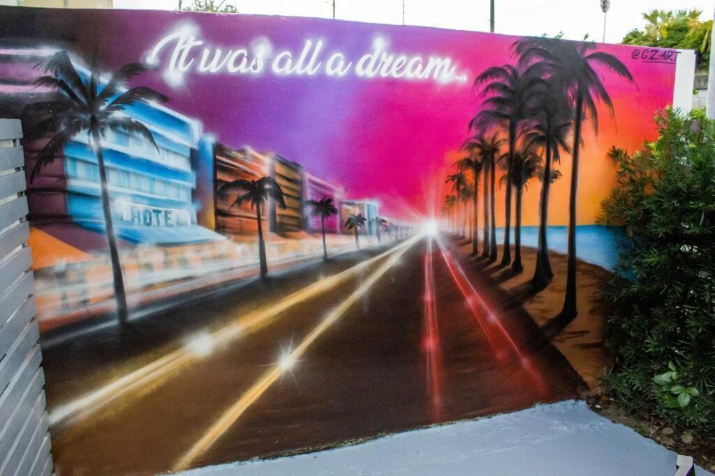 Cozy & Colorful Miami Art Canvas W/Hottub & Murals Екстериор снимка